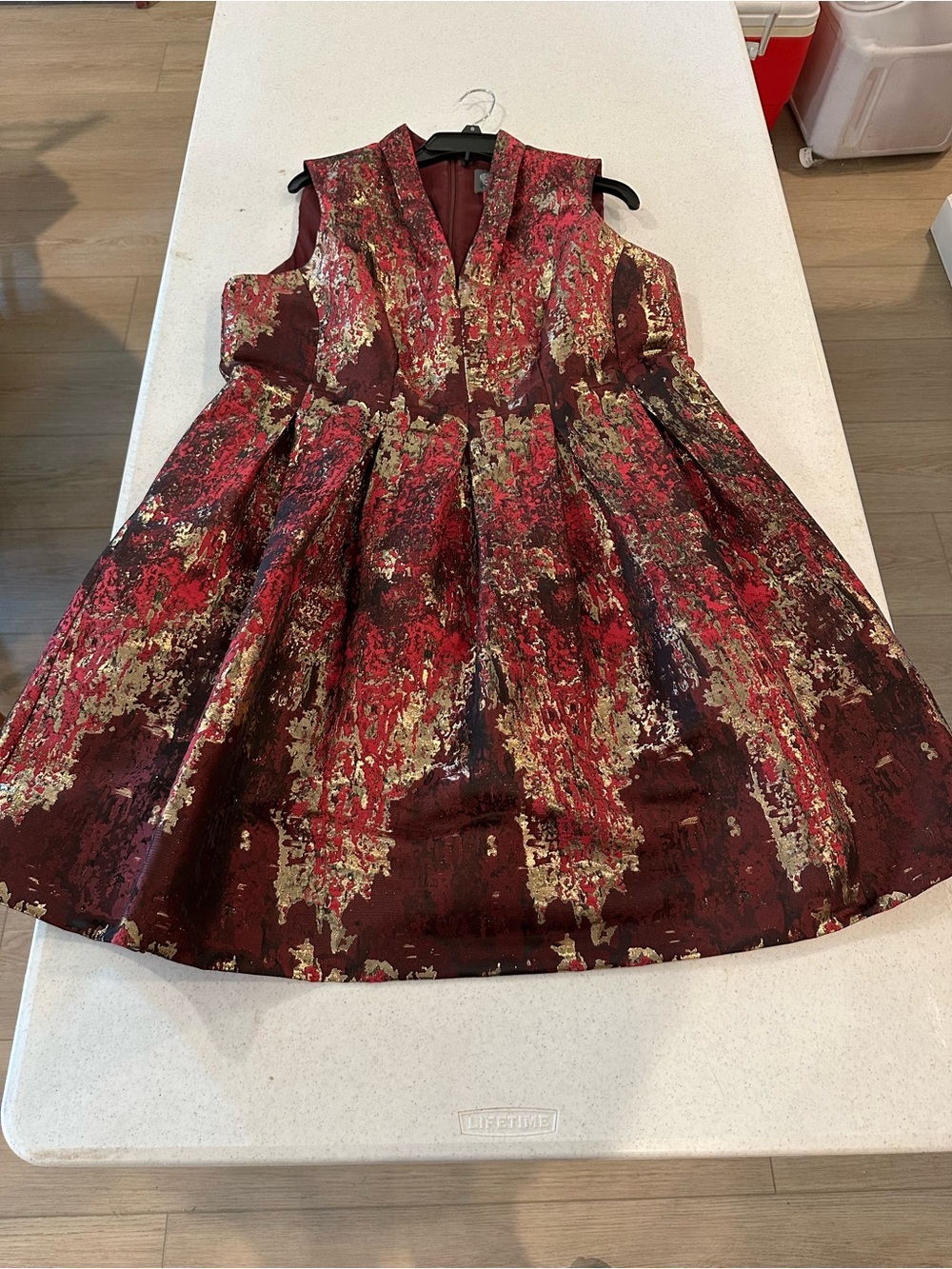 Vince Camuto Metallic Burgundy and Gold Brocade Dress